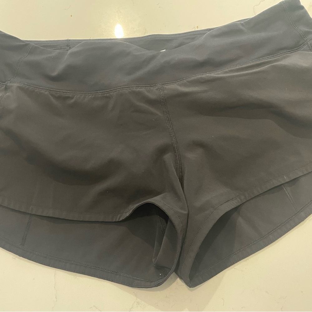 Lululemon Women's Hotty Hot Black Running Shorts Size 8 Clothes Summer Spring